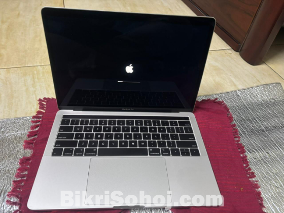 MacBook 2019 Pro With Cash Memo